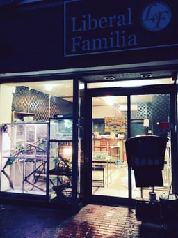 Liberal Familiaの画像1